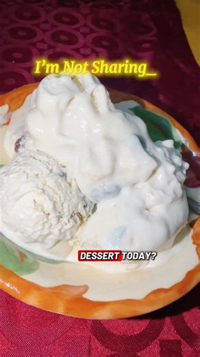 What you had for dessert?👀Because I had homemade rum and raisin ice cream—& I not sharing #icecream