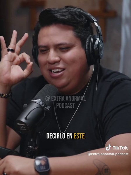 Experiencia Paranormal con Brujas en Extra Normal Podcast