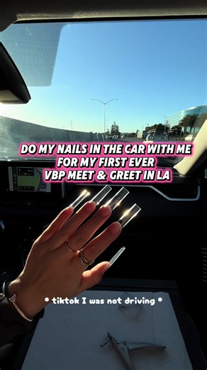 Creating Stunning Nail Art: Tips and Tricks