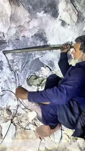 Stone's Final Secret: How Precision Blasting Unlocks the Mountain