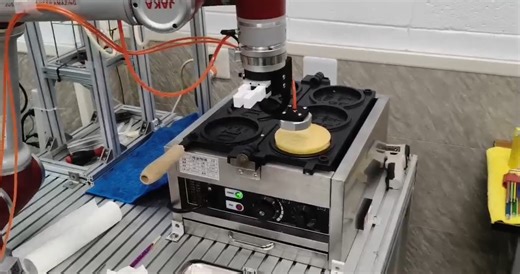 丹 How does a robot make red bean cakes? 機器人如何製作台灣經典小吃——紅豆餅的？ Check...