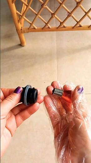 turn signal bulb won't fit into socket