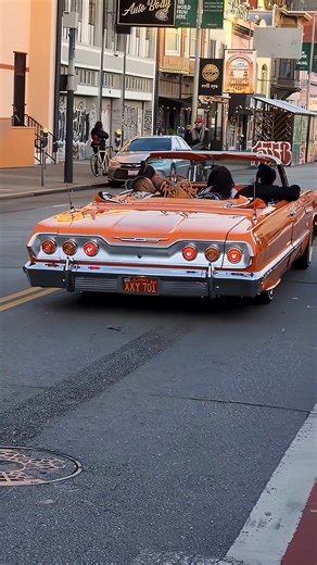 🇺🇸 1963 Chevy Impala – A true legend on wheels ✨ Timeless style, hydraulics on point, iconic vibes. 🚘💨 🎥 𝐉𝐚𝐲𝐬𝐨𝐧 #63Impala #LowriderCulture #LOWRIDER #LOWRIDERTV | Lowrider