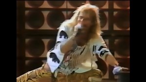 Van Halen - Jamie's Cryin', released on the band's 1978 debut album. It was subsequently released as the third single from the album but did not chart. (Live) at the US Festival 1983. #vanhalen #rocnroljunkie | rocnroljunkie