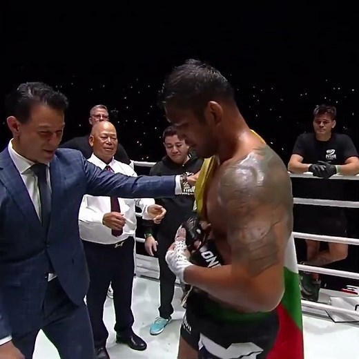 "The Burmese Python" says goodbye 🙏🇲🇲