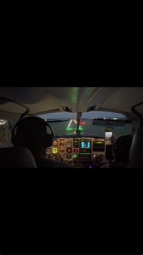 #fly #flyaway #commander114 #privatepilot #travel