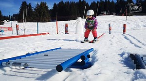 [Vidéo] 👦👧 Si on pouvait rajeunir comme dans Benjamin Button, on s'inscrirait directement au Club Piou Piou 😍 ! 😄 Pas vous ?! ▪ ➡ http://bit.ly/ecoles-de-ski-Saisies | Les Saisies