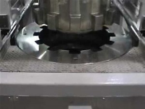 クラッチ式急速蓋開閉装置(実用機)