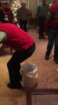 The 'Poop the potato' game is hilarious family fun 😂😂💩 via ViralHog | UNILAD