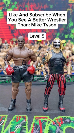 Who Is The Better Wrestler? 🤔 #toywrestling #wwe #wrestlingfigures #wwetoys #wrestling
