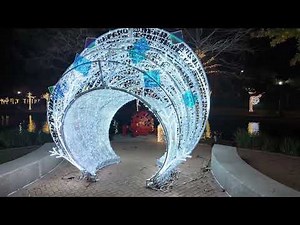 Christmas Lights in The Woodlands - Holiday on The Waterway