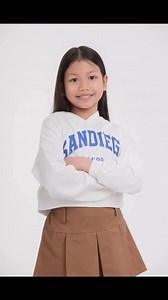 ตะมุตะมิมาก #AliceNapaphat #AliceSandraBella #kidmodel #model #นางแบบ #วาดลวดลายสตูดิโอ #วาดลวดลายสตูดิโอบายครูเฮง #childrensPerformance #เดินแบบ #ลูกไม้เลื่อมสุพรรณบุรี #model | Angelina Wodmongkol