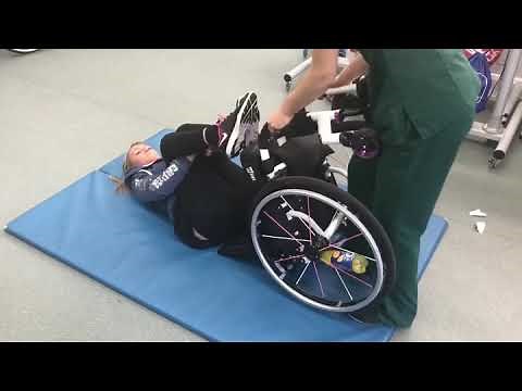 FLOOR TO WHEELCHAIR TRANSFER-SCOOP TECHNIQUE (T6 PARAPLEGIC ♿️)