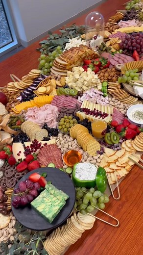 DIY Simple Grazing Table Ideas for Beginners