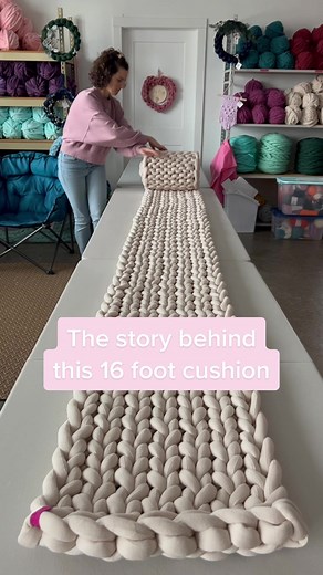 Interested in making your own cushions? Keep reading 👇🏼 HOW This cushion is made the same way I would make a blanket! The only difference is the size of loops. For a cushion it’s important to make the loops smaller because you don’t want it to spread out like you might want a blanket to do. SIZE When measuring your cushion I would recommend making just a tad bit smaller than the space it will sit on. The last thing you want is a cushion overhanging and falling to the floor. YARN I used our cot