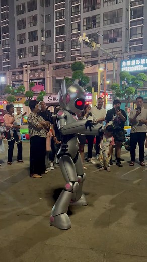 Custom Xiao Mei Mecha Robot Suits 1.8–3m | EVA Foam, Flexible Motion