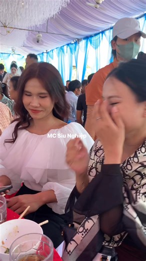 61K views · 678 reactions | Hello #funny #fashion #xuhuong #shorts #fashion #girls #dance #Thailand #dj | MC Siu Nghiệp | Facebook