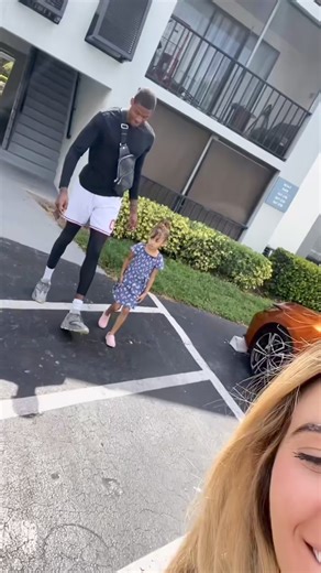 5K views · 30 reactions | BEST app to find local vegan restaurants. Plus you can donate to charities on the app by simply leaving a review! AD #abillion #drivechange #fyp | Nick Knudtson | Facebook