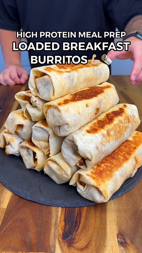 High Protein Loaded Breakfast Burritos 🌯 Healthy Meal Prep With 59g Protein 💪🏼 (Macros: Per Burrito - 10 Total) 541 Calories 22gC | 21gF | 59gP Ingredients: 1KG Diced Potatoes (Carisma Potatoes) 1 Tsp Olive Oil 1 Tsp Salt, 1 Tsp Italian Herbs Seasoning, 1 Tsp Onion Powder, 1 Tsp Garlic Powder, 1 Tsp Chilli Powder, 1.5 Tsp Smoked Paprika 1 Diced Onion 1.5KG Extra Lean Beef Mince 100ml Worcestershire Sauce Season Mince With Same Seasonings Used Above 80g Tomato Paste (Leggo’s Garlic & Herb Toma
