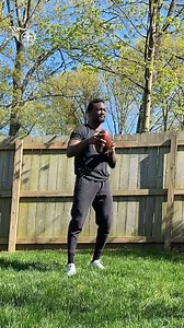 Backyard catch with the boys 🏈🍻 | Tennessee Titans