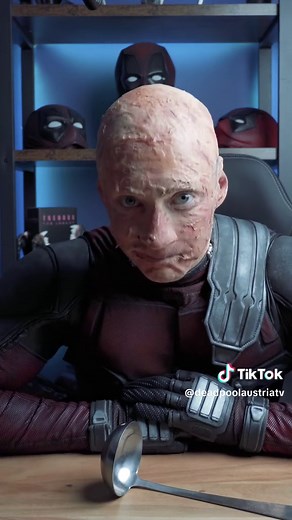 Deadpool Unmasked Magic - The Hovering Sphere