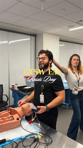 UTSW EM on Instagram: "New Year New Resuscitation Day at UTSW EM! We kicked off our first conference of 2026 with Minnesota Tubes, pigtail and large bore chest tubes, transvenous pacing, ultrasound-guided pericardiocentesis and lumbar puncture, foreign body retrieval, priapism reduction, simulation events, and more! #dallasem #emergencymedicine #utswem #utsw #residency"