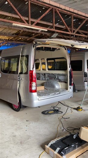 รีโหมดเดิมควบคุมได้ทุกอย่างในรถตู้ไฟฟ้า