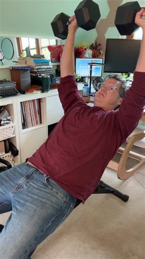 Chest day! Tips are very welcome. #workout #dadbod