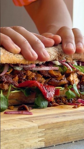 Tofu Shawarma Sandwich 🥪 get the recipe on the SO VEGAN website + app
