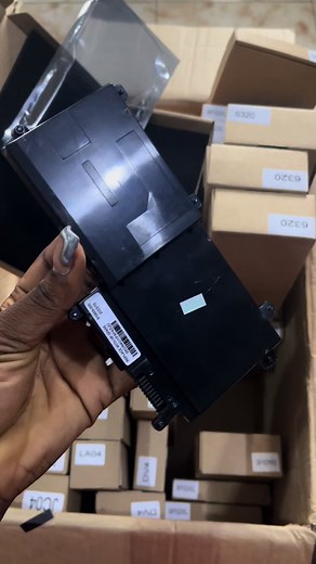 HP ProBook 640 G2 /645 G2 /650 G2 /655 G2 /640 G3 /645 G3 /650 G3 /655 G3 /CIO3XL LAPTOP 💻 BATTERY capacity:3830mah (For followcome) Voltage:11.4 (for followcome) Watts: (for followcome) Color: Black Pricetag: Replacement/copy:#30,000🔥 Original/Followcome:#38,000🔥 Warranty: 1month warranty on original batteries 2weeks warranty on replacement batteries NationWide Delivery🇳🇬📦🛒(Same Day Within Lagos and outside Lagos is 2working days after sending it out) IG page: @best_accessory_store Offic