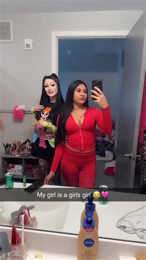 When your homegirl says something negative!! #homegirls #besties #girlsnight #club #neverhate #girlsgirl
