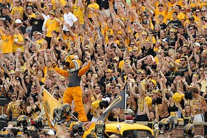 Can you drink alcohol at SEC games? Taking a look at NCAA rules for alcohol consumption