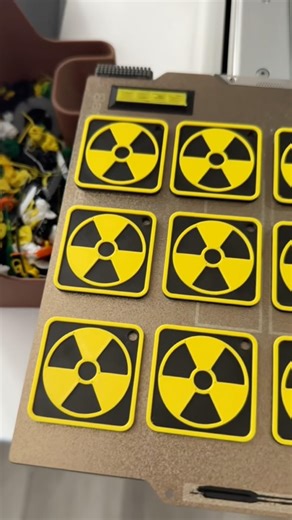 Radiation Symbol Keychain Stalker 3D Print ☢️ Post Apocalyptic Fidget Viral STL
