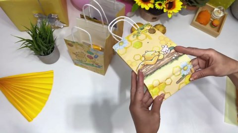 Particle Filling Machine, 10-999g Automatic Bottle Bag Packing Filling Machine, Automatic Weighing Filling Machine, with Foot Pedal, Adjustable Filling Range 12-15bags/min, for Beans Seeds Grains