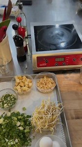 1.1M views · 46 reactions | The perfect gift for foodie couples.Join a fun cooking class to create new recipes and sweet memories together!  @getzenwithken | Sur La Table | Facebook