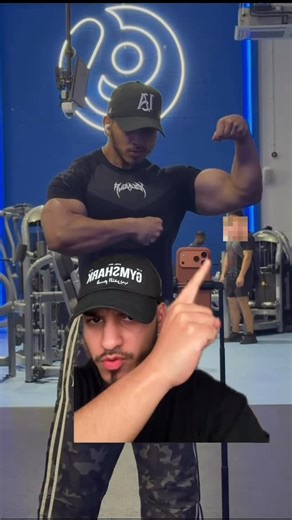 Shihab Malik on Instagram: "STOP making this mistake please it hurts to watch ❌ lack of ELBOW stability is the ONE major thing you should avoid avoid when doing any isolation movements for both tricep or bicep, it’s the PIVOT point for the movement at hand when you are aiming to shorten and length both tri/bi. maintaining stability is everything, you allowing your elbows to move is all coming from your shoulder trying to beg it. maintain a position and imagine an X where your elbow is; do not mo