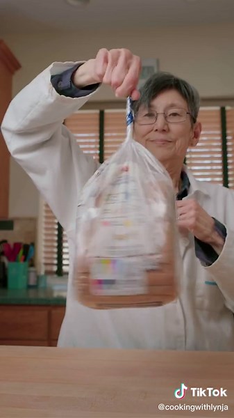 Hack or Wack: Broccoli, Cookies and PBJ Sandy