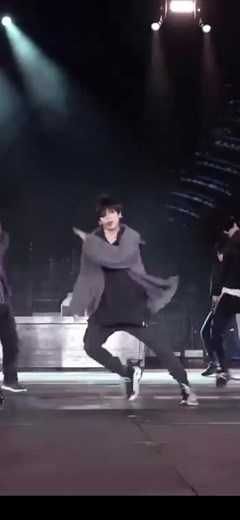 Oh JK 😟 #HealthyLiving #ArtSkills #bangtan #bts #btsarmy #jungkook #벙탄소년단 #fyp #foryou #heart