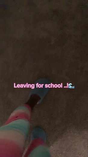 Preppyfriends 🌊🧇🦒 (@preppyfriends.lol)’s videos with I saw the boogie man - Have a great day!