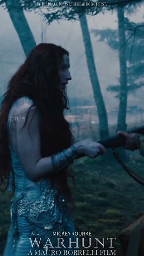 A red‑haired woman. #movieshorts #warmovies#ww2