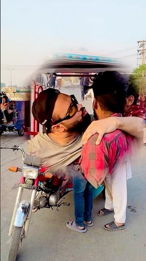 Blind Men Try To A Big Smooching With The Transporter || #shorts