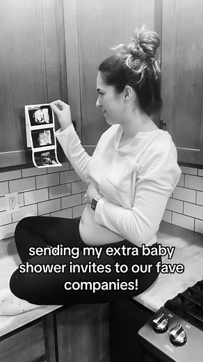 Unique Baby Shower Invitation Ideas for First-Time Moms