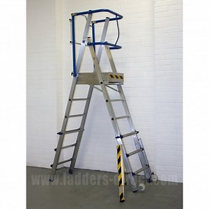 Clow Adjustable Magic Platform - ladders-direct.com