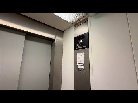 1988 KONE Roped Hydraulic Elevator @ Vestergade 3, Hadsund, Denmark.