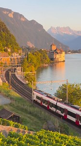 Prochain arrêt: Montreux 🚆🔊 #VisitMontreux #Montreux #Veytaux | Visit Montreux