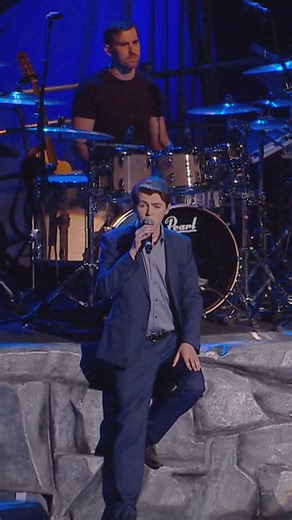 I’ve always loved singing "Falling Slowly"—a heartfelt ballad perfect for the season. 💚 | Damian McGinty (Official)