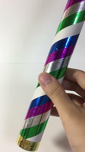 ラップの芯のレインスティック【0歳の視る・聴く・転がすおもちゃ】