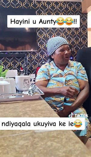 Xhosa Comedy Highlight: Aunty's Hilarious Moments