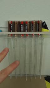 Can a battery's bounce reveal its charge?