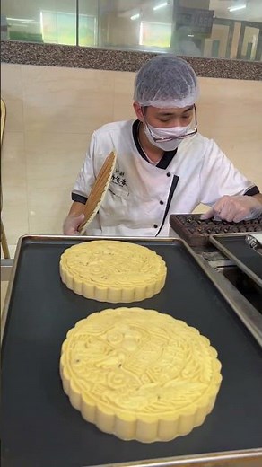 Uncover the entire process behind the creation of delicious mooncakes!#India